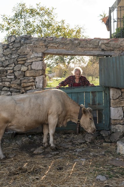 LA PELÍCULA “COWGIRL” EN RODAJE CON ISABEL ROCATTI Y CARLOS CUEVAS EN SU REPARTO