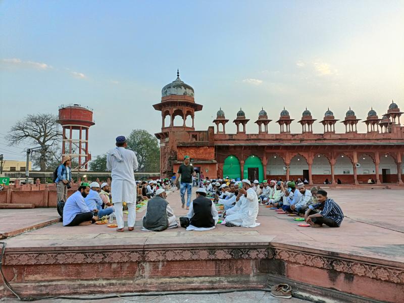 https://i.postimg.cc/KYbpw0S5/Agra-(142).jpg