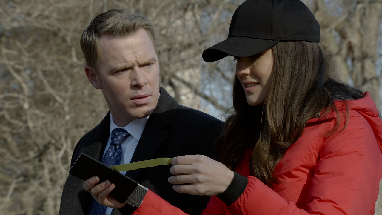The.Blacklist.S08E15.The.Russian.Knot.1080p.10bit.AMZN.WEB-DL.DDP5.1.HEVC-Vyndros.mkv_snapshot_29.41