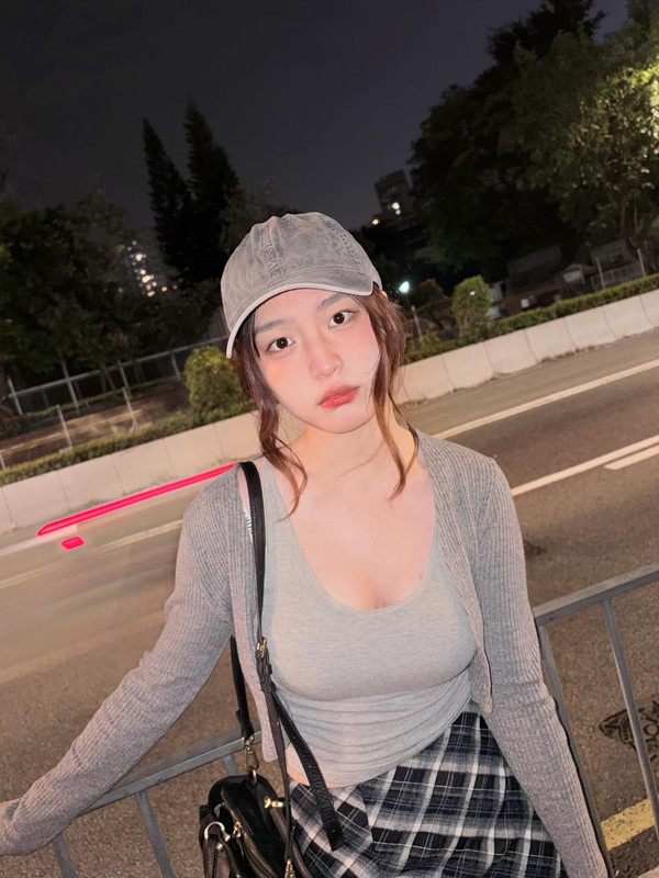 https://i.postimg.cc/KYc4Jf2V/Snap-Insta-to-623800271-18311650732265857-8275329867211413663-n.jpg