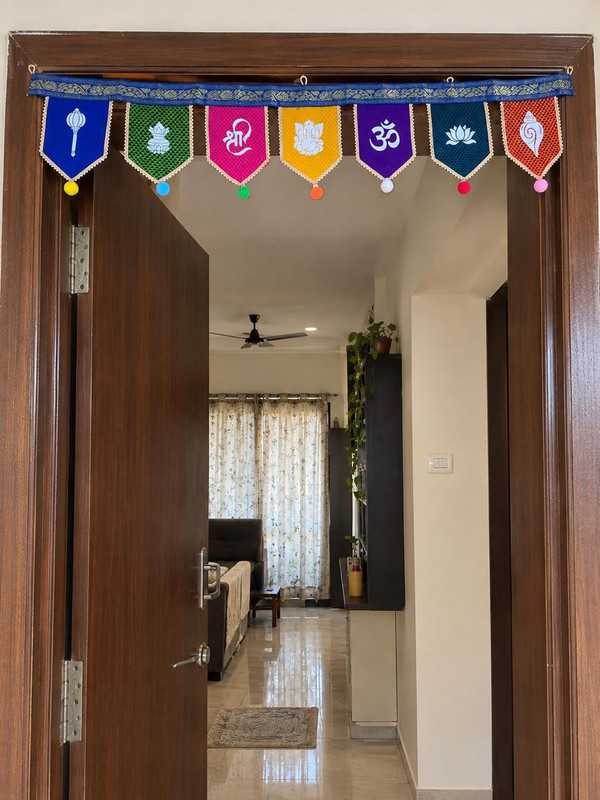 Khun Door Toran