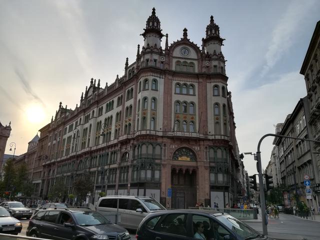 Budapest, centro de Europa - Blogs de Hungria - Día 2 – Miércoles 21 de Agosto. Plaza de los héroes, museo nacional Húngaro (27)