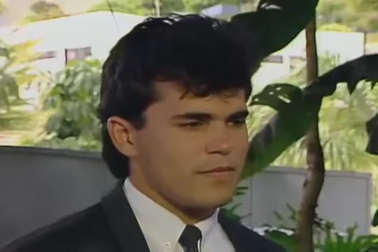 https://i.postimg.cc/KYdgS10P/Rubi-Rebelde-Episodio-2-12-58-04.jpg