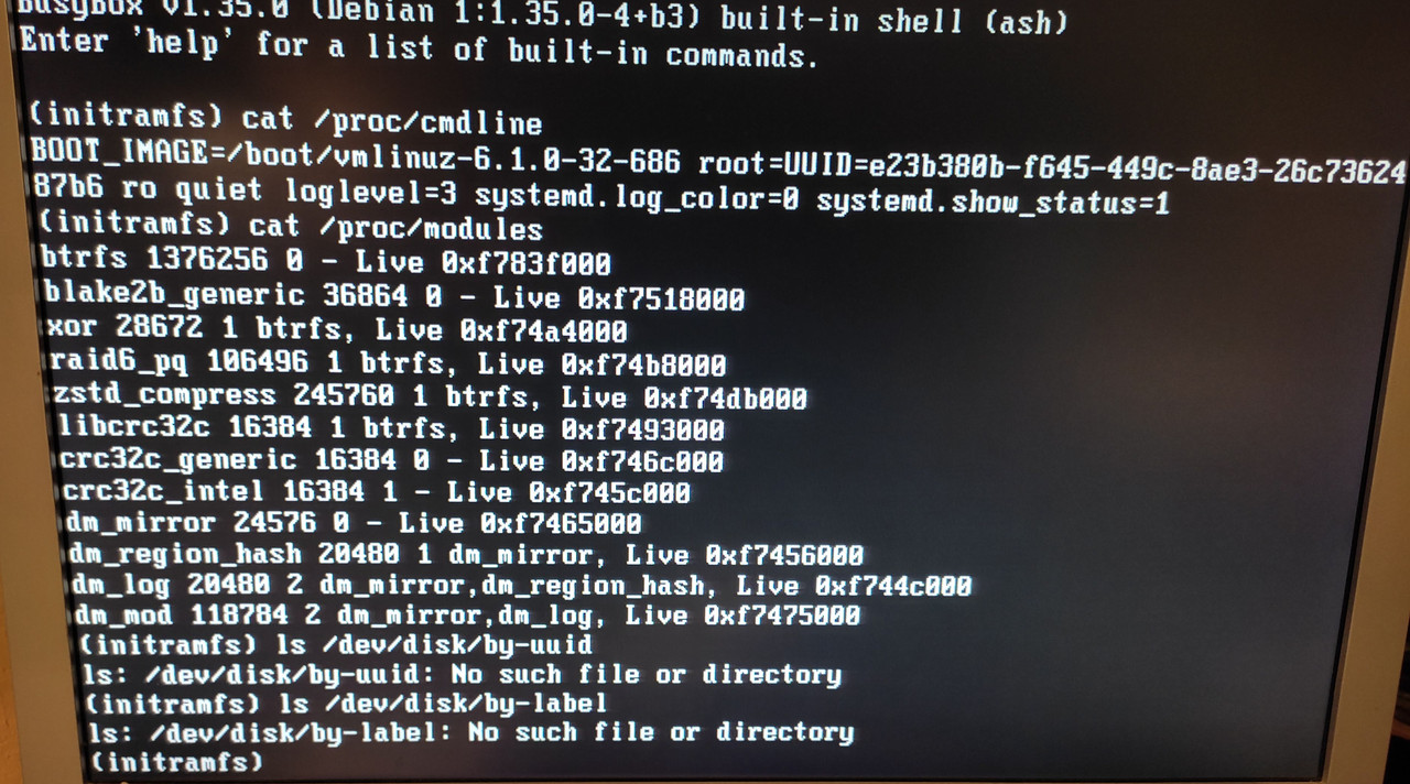 Q4OS_Boot_initramfs_cmdline_modules_uuid_label
