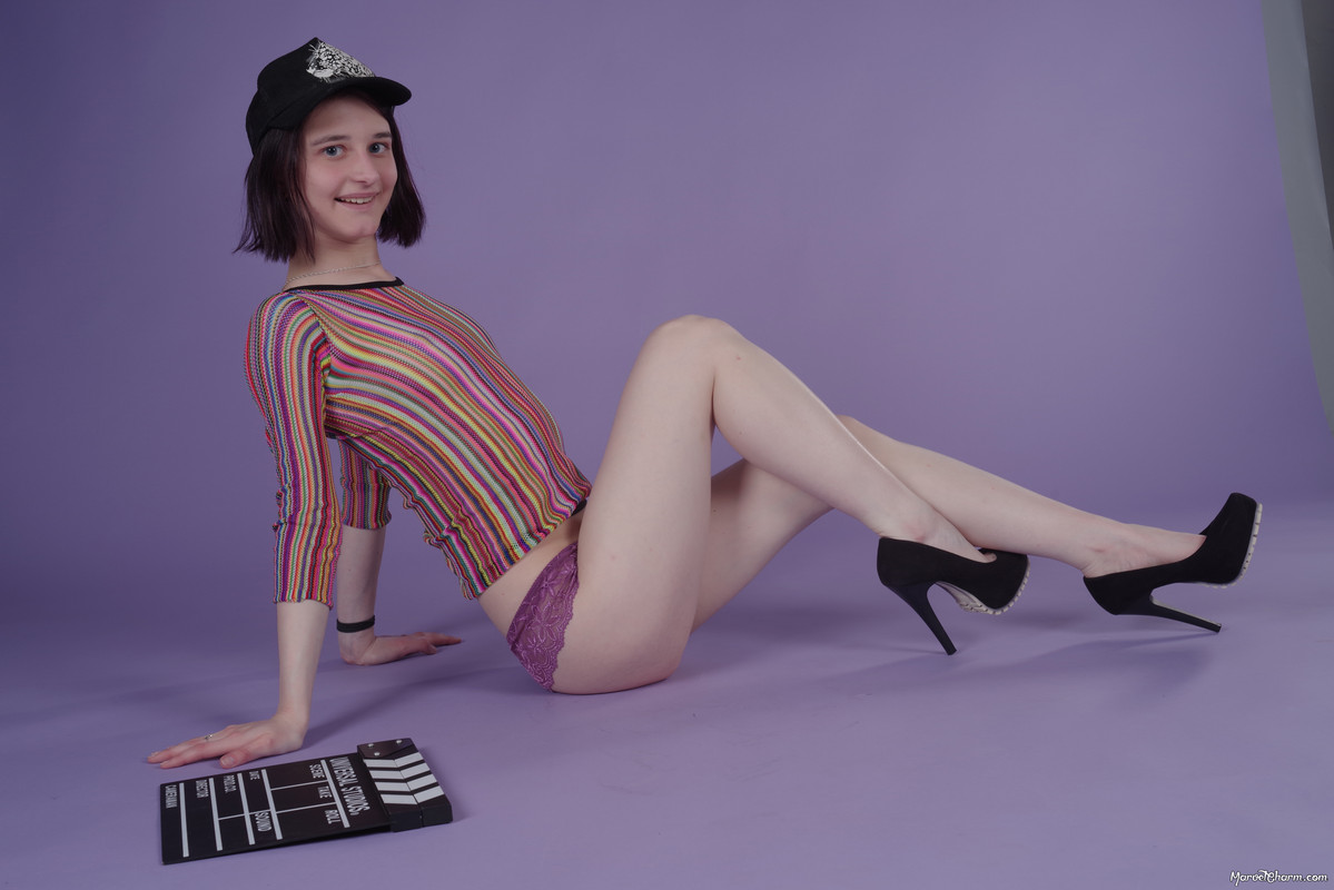 MarvelCharm_Viola-Lenas-Friend-048