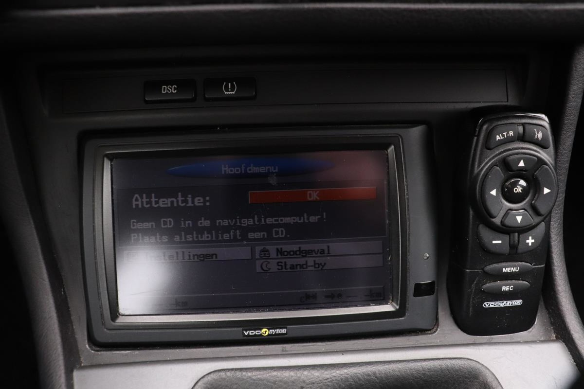 5EEC19C0-3168-4B09-8CA6-76DD85B7D0D3