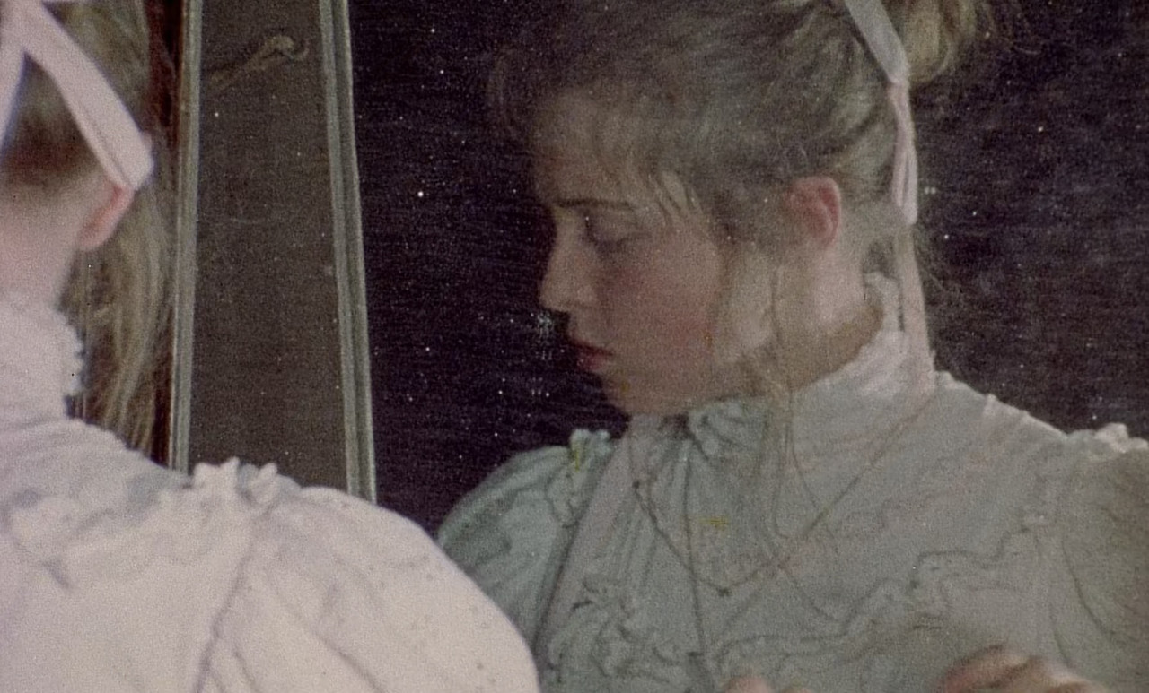 Immoral Tales 1973 L'Age D'Or (1080p x265 10bit Tigole).mkv_snap