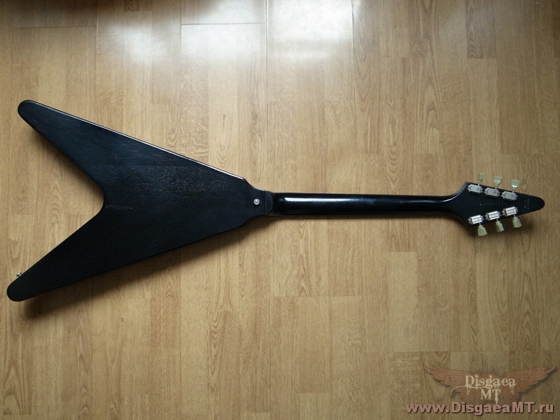 Gibson_Flying_V_Faded_black_exch-bscrv_020