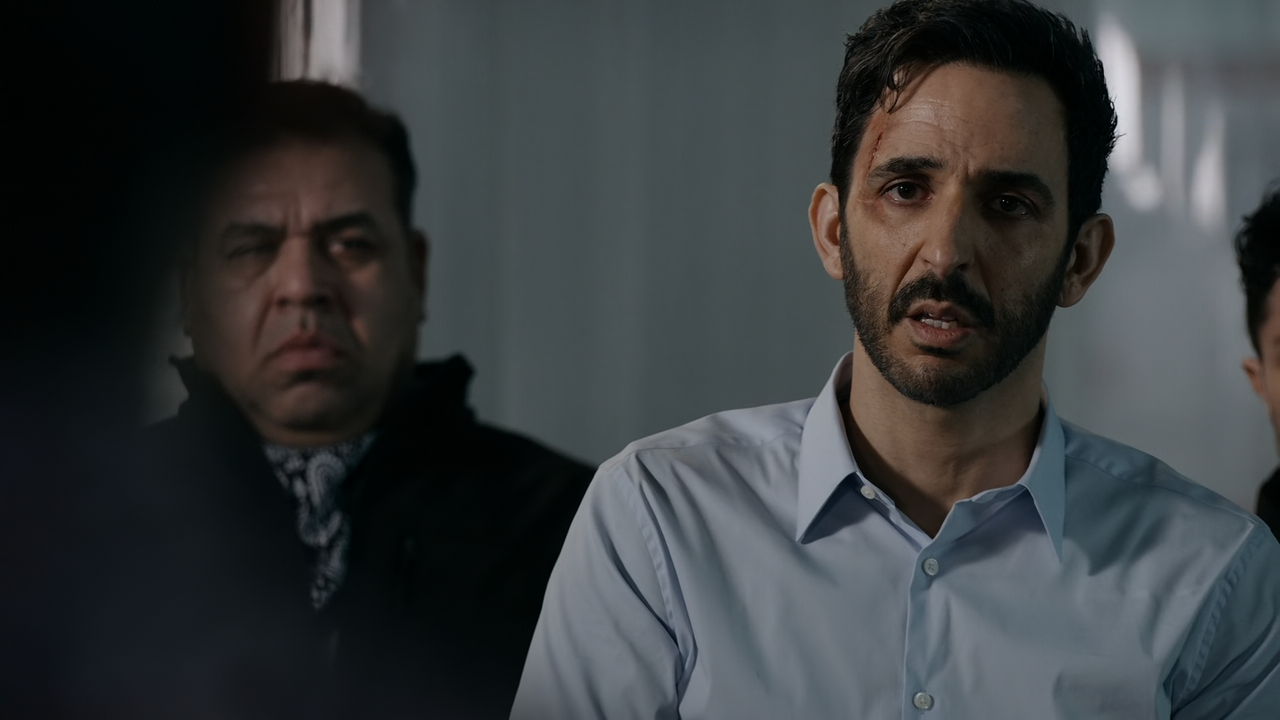 The.Blacklist.S09E17.El.Conejo.1080p.10bit.AMZN.WEB-DL.DDP5.1.HEVC-Vyndros.mkv_snapshot_09.14_[2022.