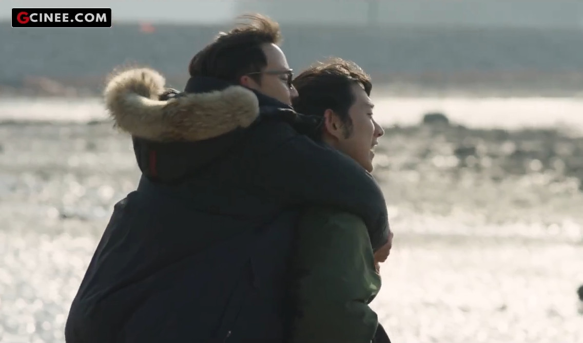 One-Bed-Two-Hearts-(4)