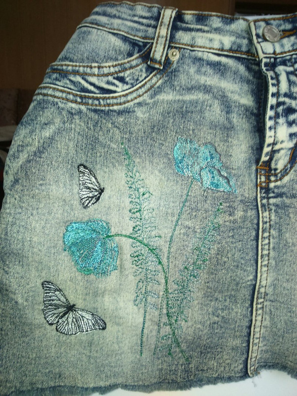 юбка с вышивкой