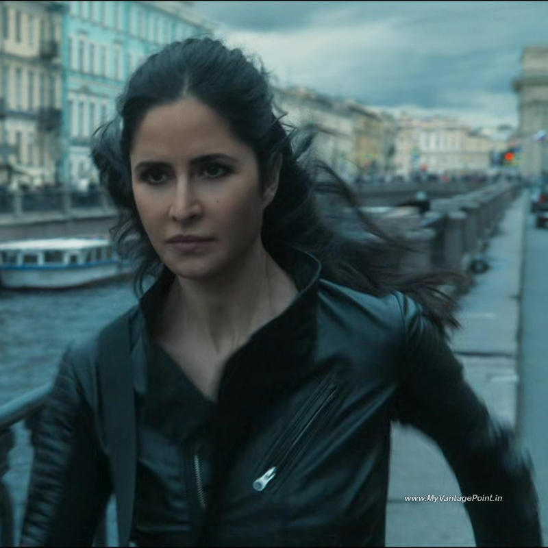 Katrina-Kaif-in-latex-jacket-tiger-3-movie