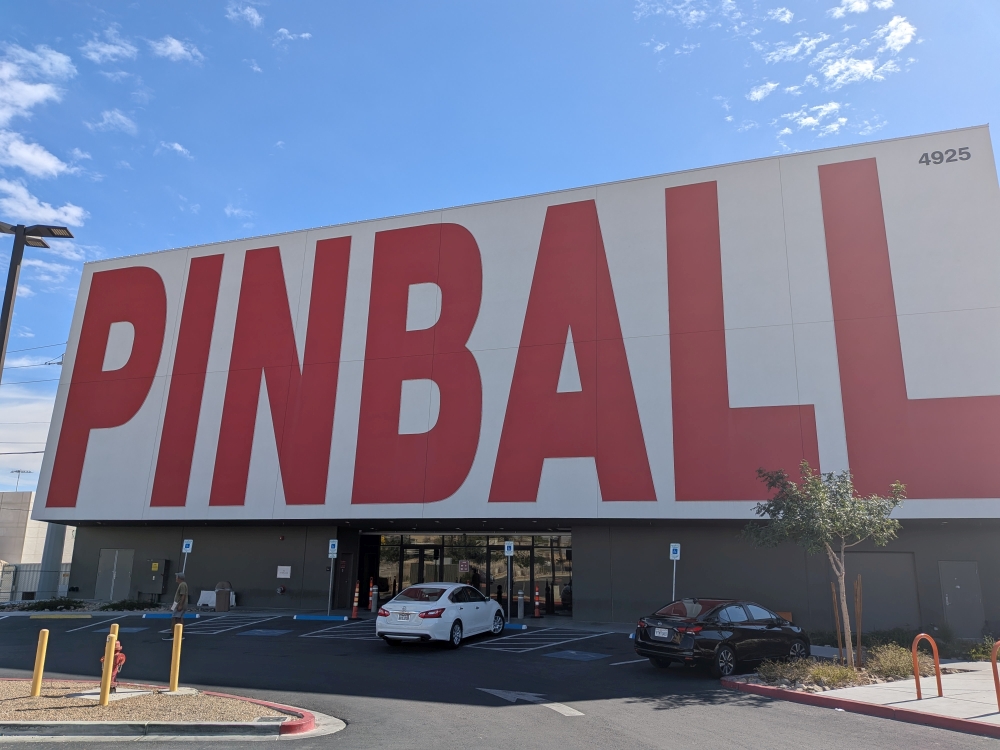 [Obrazek: 3-hala.jpg]