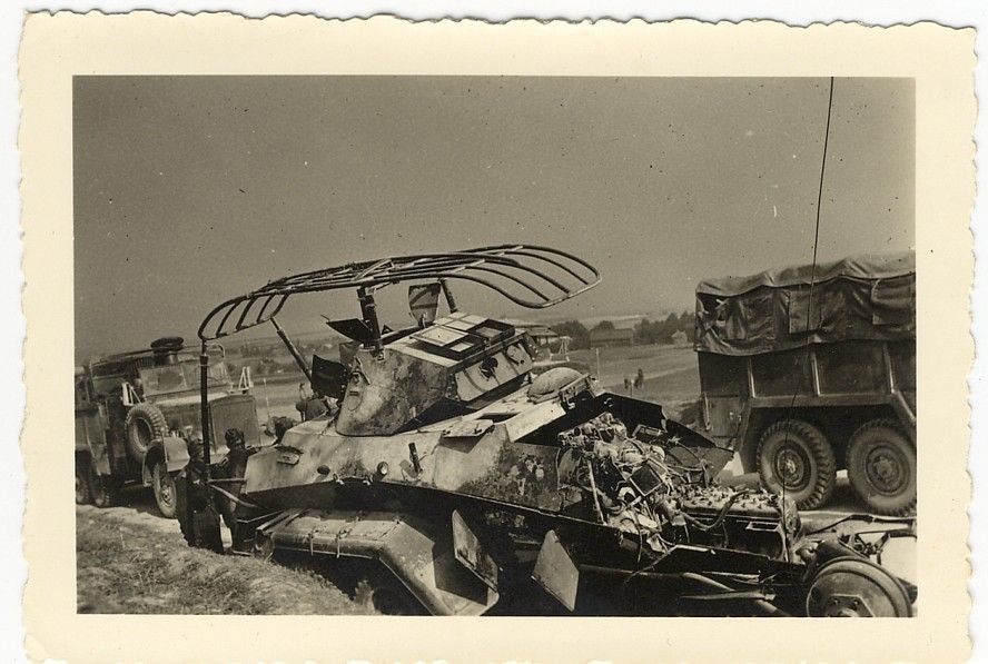 org. Foto Polen zerstörter Panzerspähwagen Panze