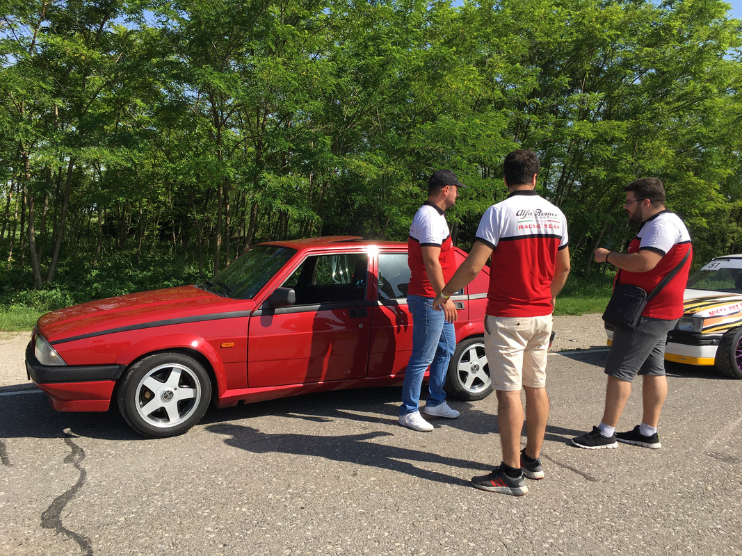 E265DFF9-F050-4FEE-A60E-9B4879B5F7ED