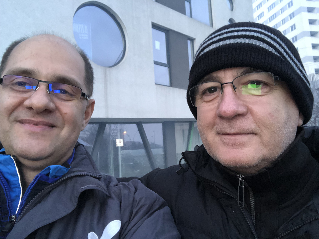 6097E82B-6B10-42AF-8E79-041B09E12109