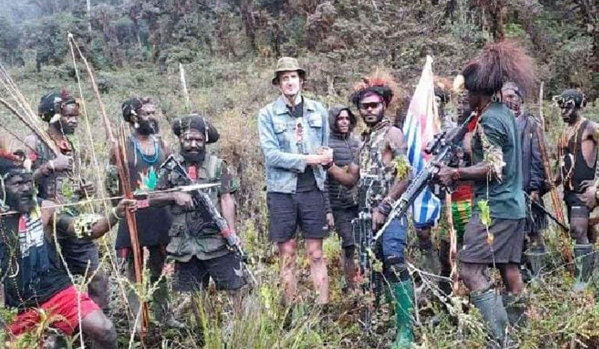 Kondisi Geografis yang Sulit Ditembus dan Taktik Menyamar