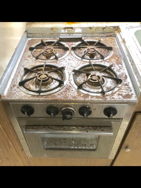 FAABD2A8-BA34-4892-A482-79896898863F