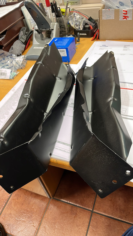 DB8AA9DD-D19E-42A6-A546-6FB4480EE32E