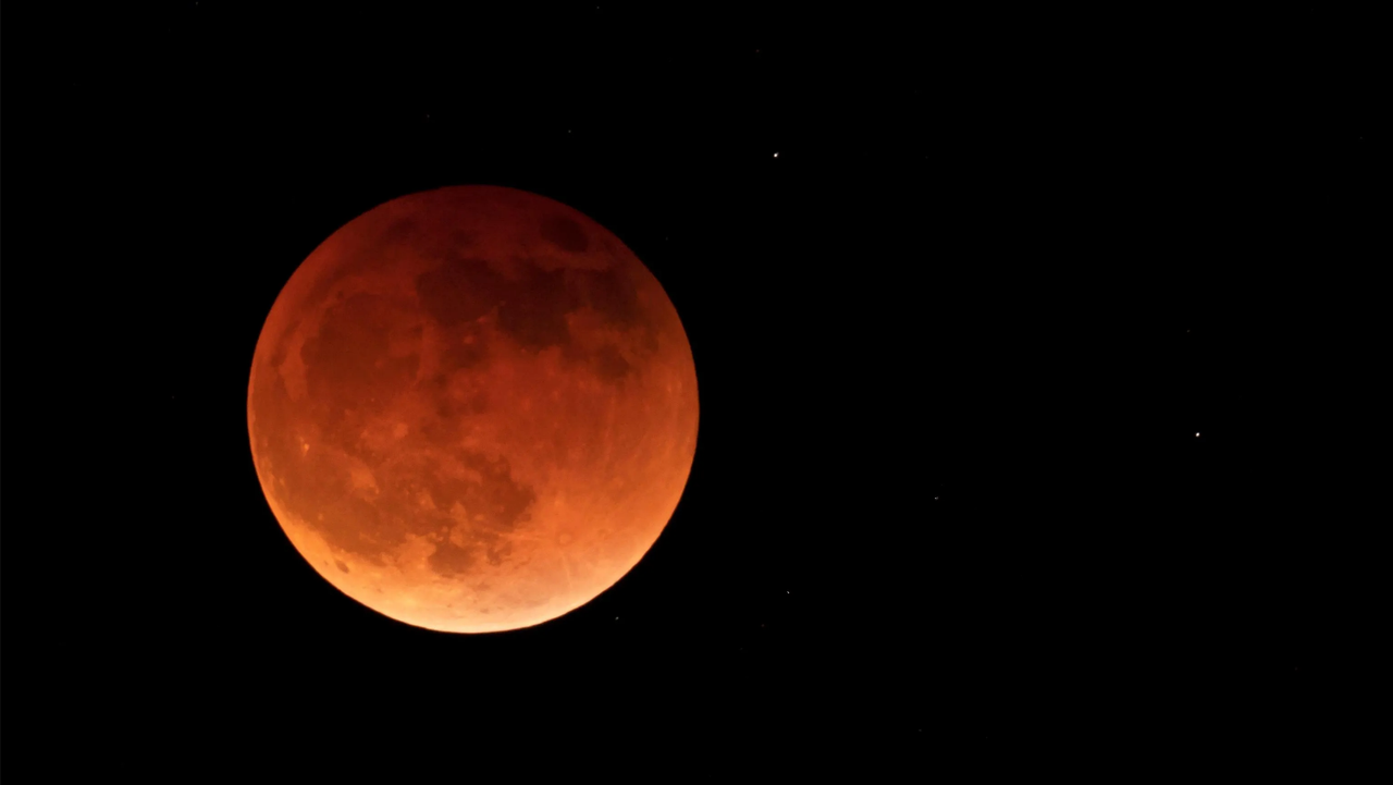 ¿Cómo se vio el Eclipse Lunar esta madrugada?