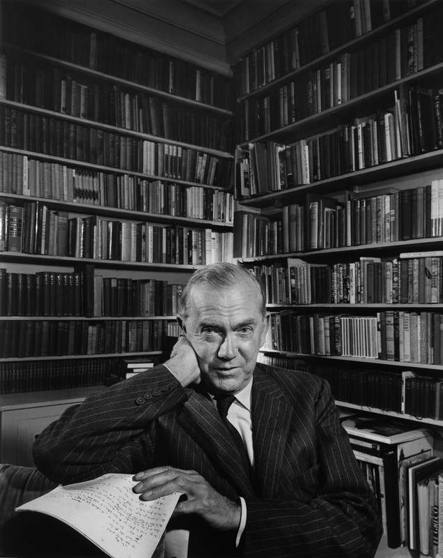Yousuf-Karsh-Graham-Greene-1964-1557x1960