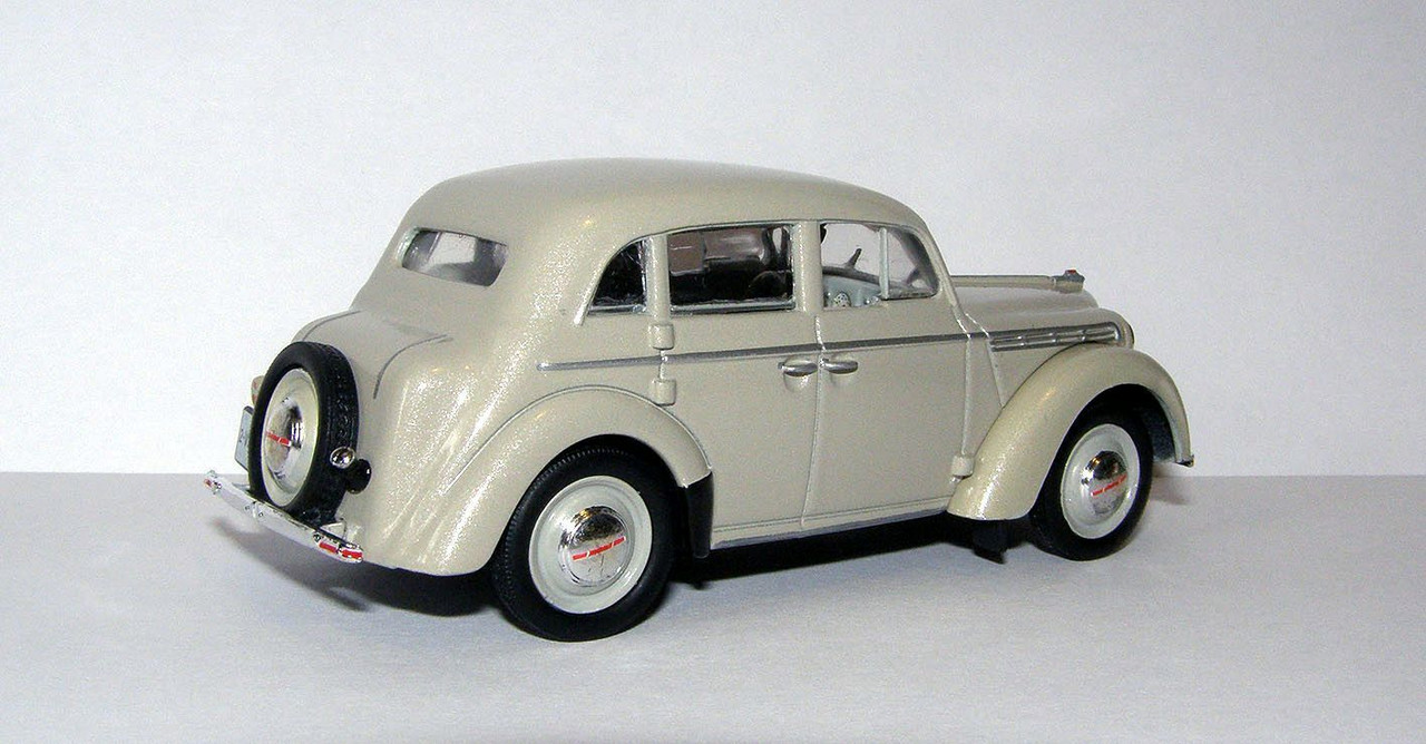 1937 Opel Kadett K38 Limousine (Model LV-3200) (IST for DeAgosti