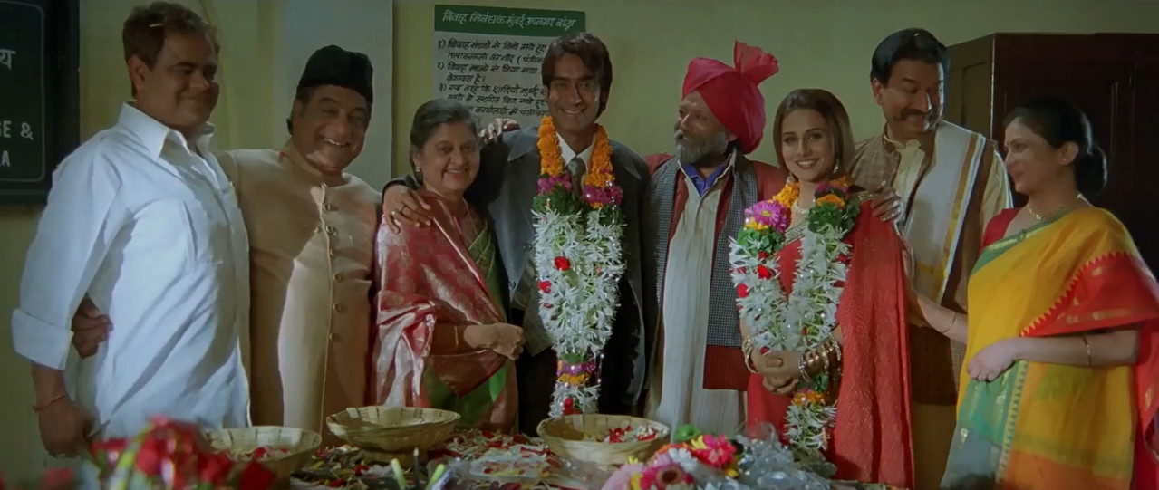 Halla Bol 2008 WebRip [Hindi + Tamil] 480p 720p ESub Screenshot