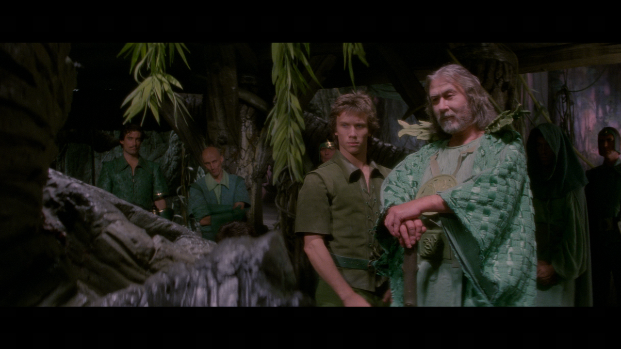 Flash Gordon.mkv_snapshot_00.55.38_[2020.08.19_21.40.02]