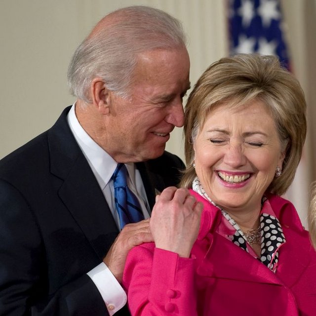 https://i.postimg.cc/KYvGN8g4/19b47454ee26a9f0dee9e56a15a654b29f-17-joe-biden-hillary-clinton-rsquare-w700.jpg