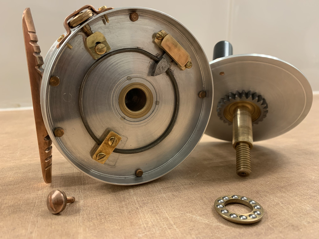 AAEE1039-1779-4C4A-A505-E6F72F298CD8