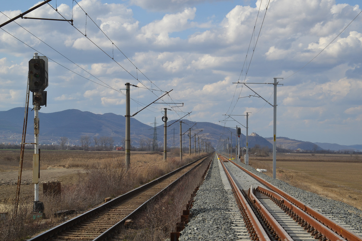 Linia 207 Simeria - Hunedoara, modernizare km0+000 - km2+700 DSC-7835