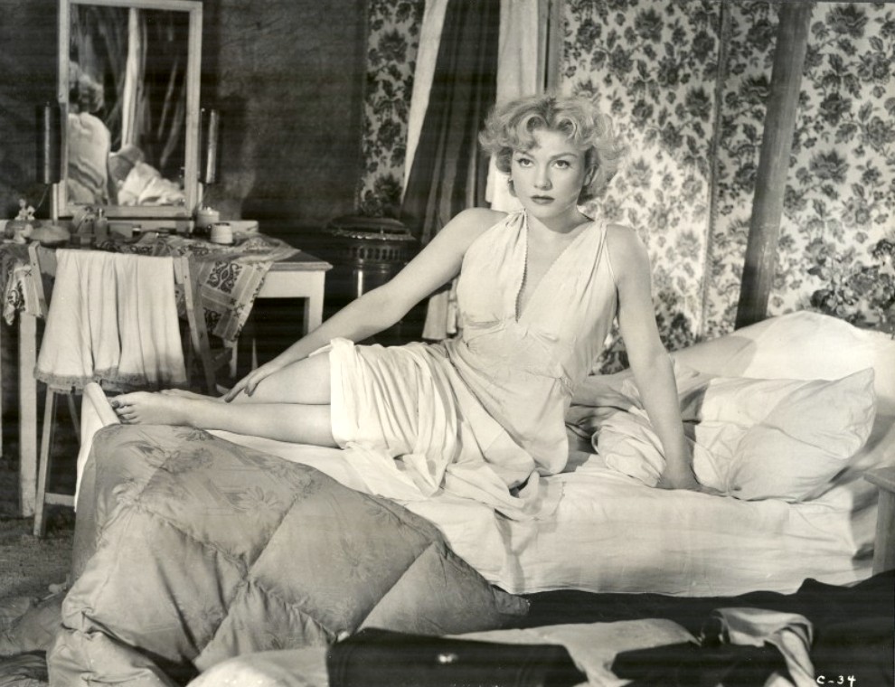 Anne_Baxter_a72