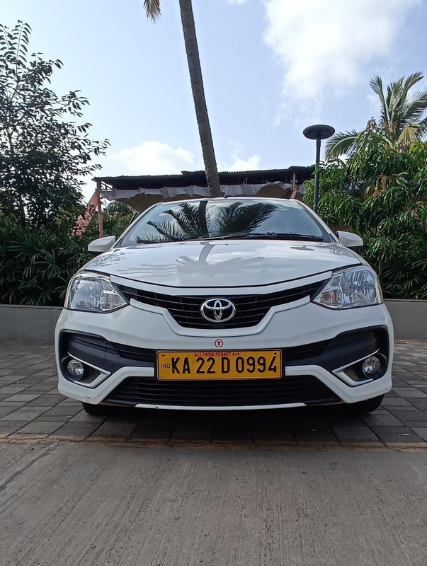 Toyota Etios photo 2