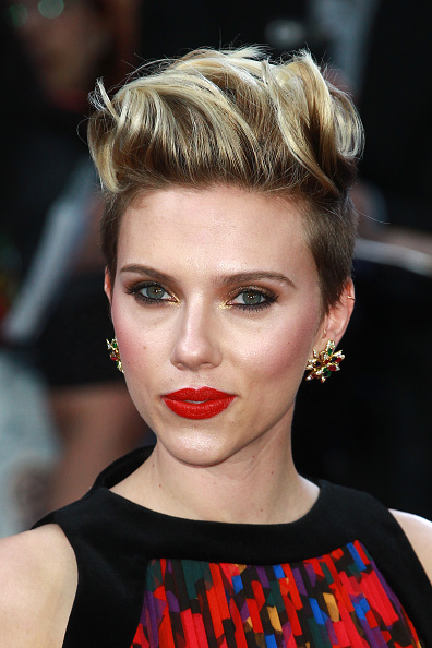 Scarlett Johansson Net Worth 2023 (Updated), by bioandnetworth.com