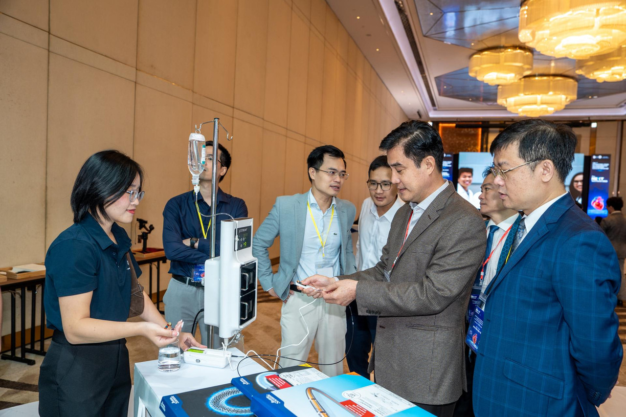 Chuyên gia trình bày ca lâm sàng tắc mạch mạn tính phức tạp và phương pháp xử trí