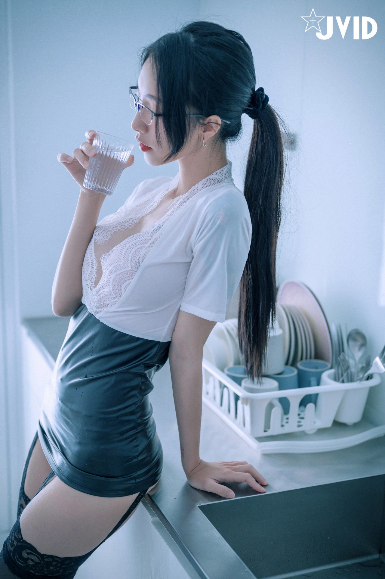 jvid 飘 飘《性感保险业务员》写真作品欣赏，较为性感的风格插图9