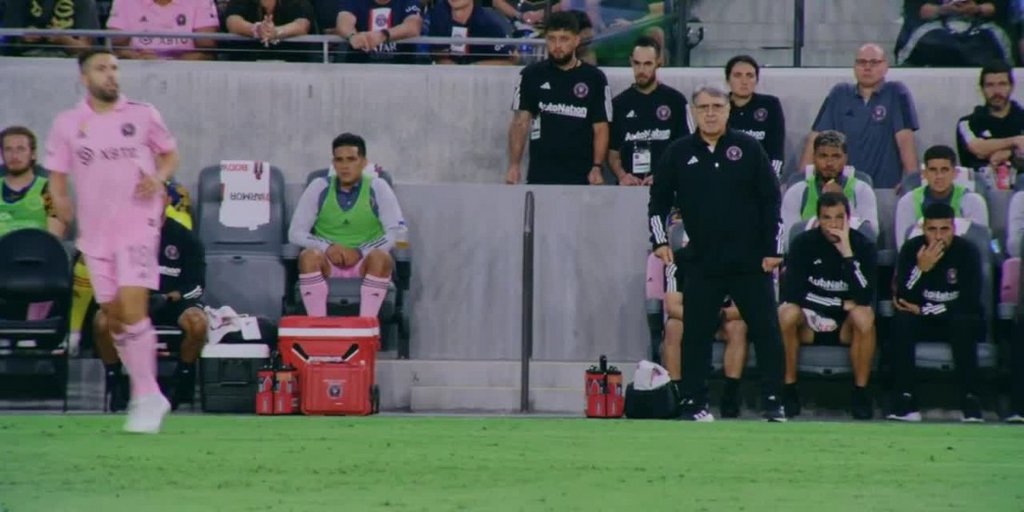 [Image: 29s2x7zzawsn.jpg]