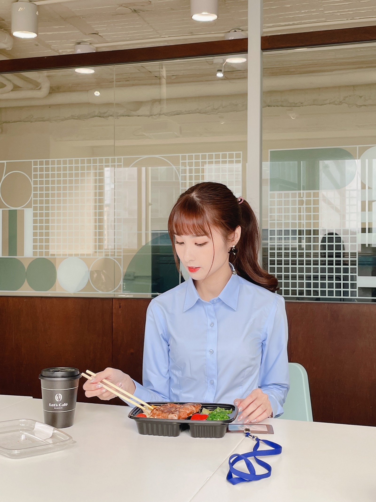 泥泥汝 OL 女郎 B 主题 写真＋视频合集｜高人气职业风作品（350P｜12V｜840MB）插图3