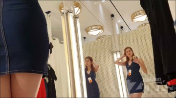 [Image: Voyeur40805140027.jpg]