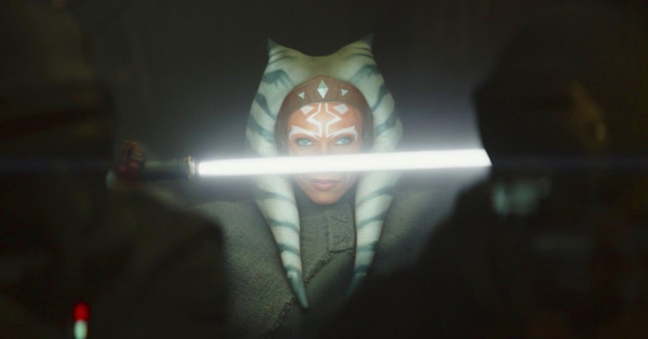 https://i.postimg.cc/Kc1PFSXm/star-wars-the-mandalorian-ahsoka-tano-rosario-dawson-fan-reactio-1246751-1280x0.jpg