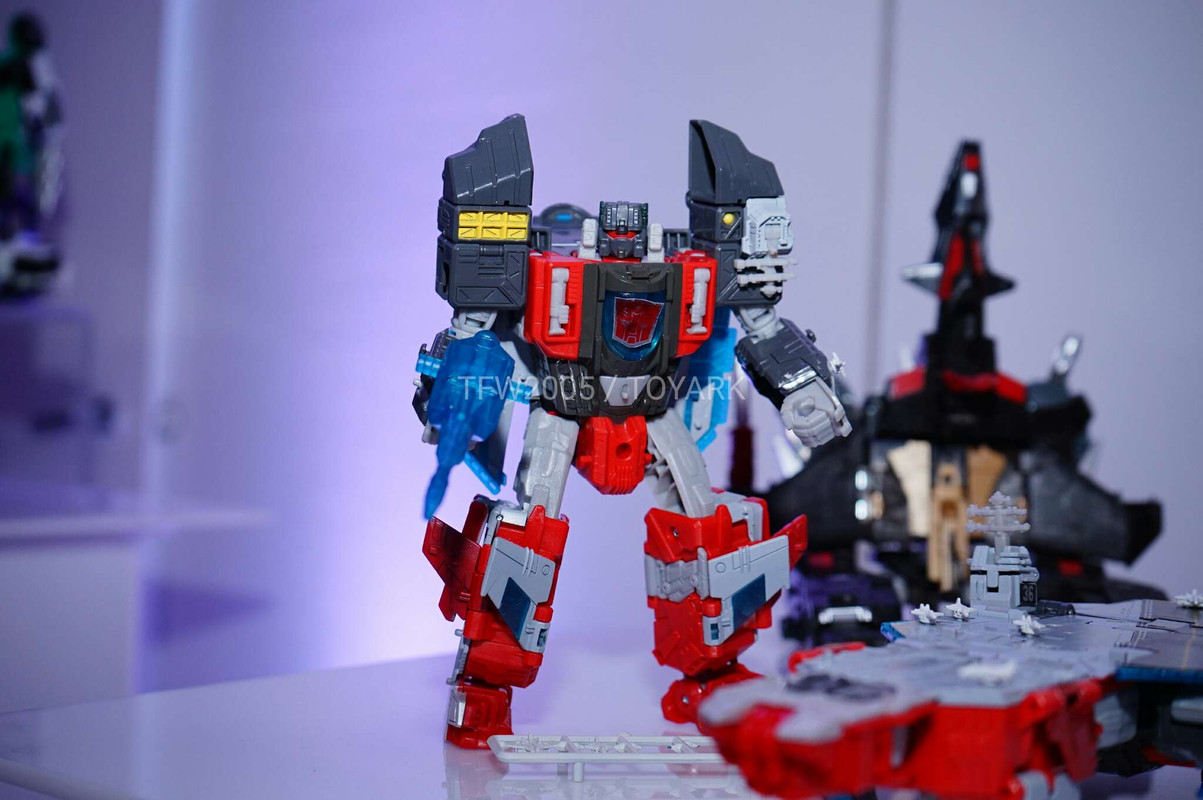 NYCC2016-Titans-Return-087