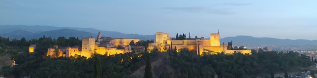 24 Octubre. Introducción y Día 1. Catedral, capilla real y mirador San Nicolás - Las dos y una noche en Granada (16)