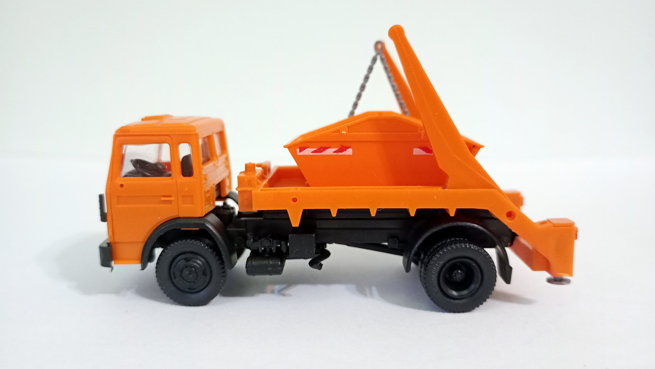 Mach (3288)