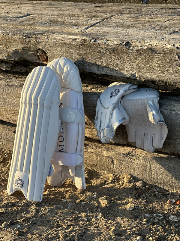 FDE4E5AA-6079-4150-ACF7-9877897435B1