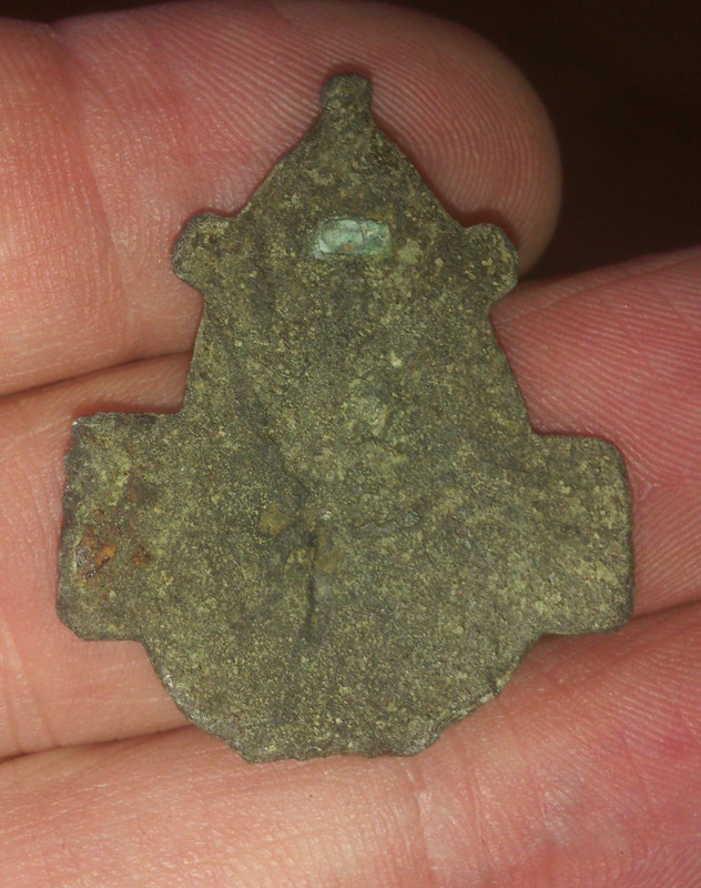 Possible Saxon brooch end back 06102013