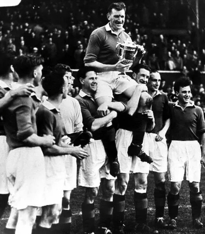 1953