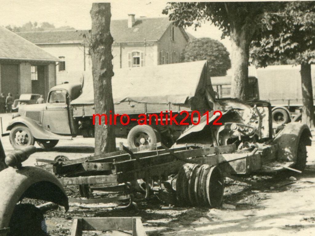 Wehrmacht, zerstörte LKW, Chalon-sur-Saone, Fran