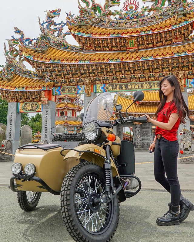 GG649Ruriko-chan-WITHAVIEW