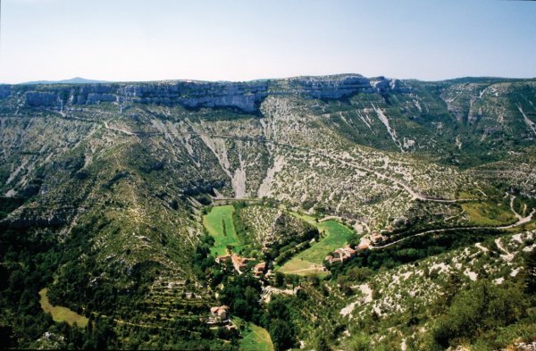 Petites routes  - Page 2 005065-blandas-cirque-de-navacelles