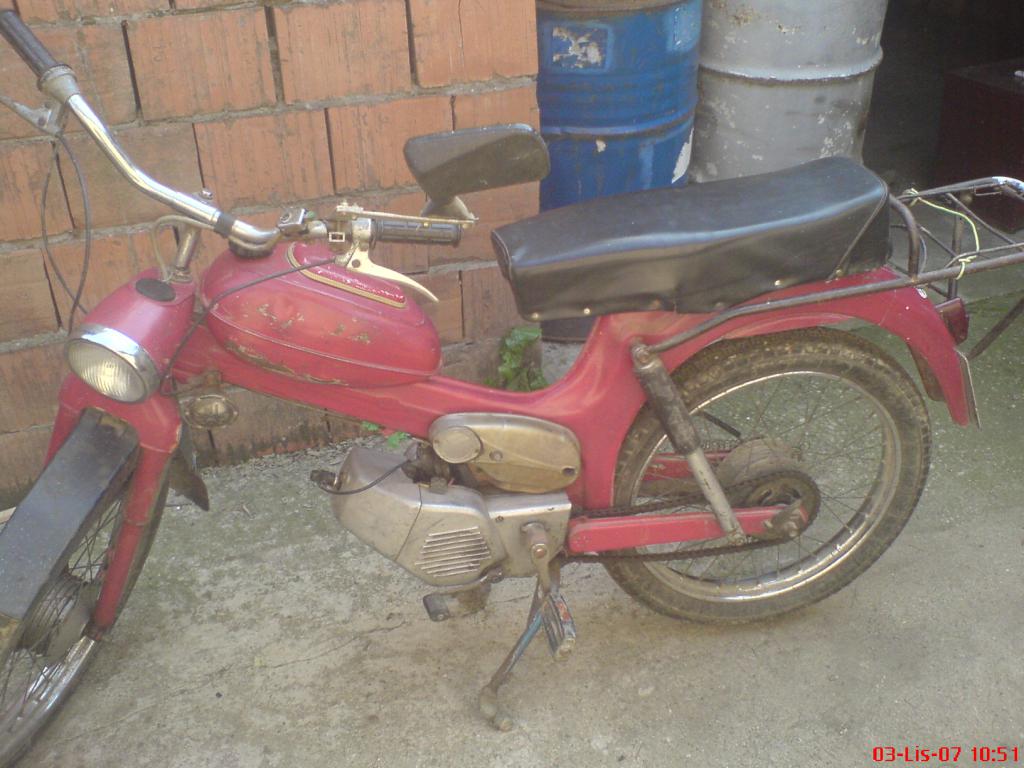 8BQv9-d496a46d686e0db8e29d12cfaf05ac77-resize